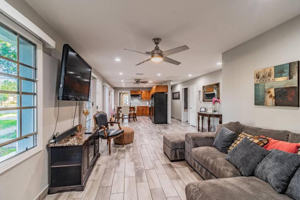 Town 'N' Country Cozy Corner, Your Florida Fun Hub Villa Tampa Exterior photo